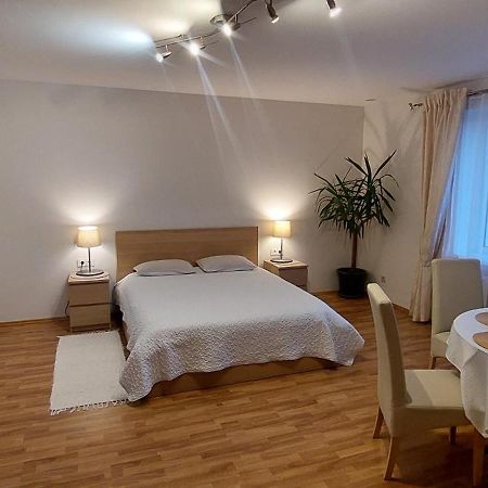 פלאנגה Apartamentai Salia Baseino מראה חיצוני תמונה